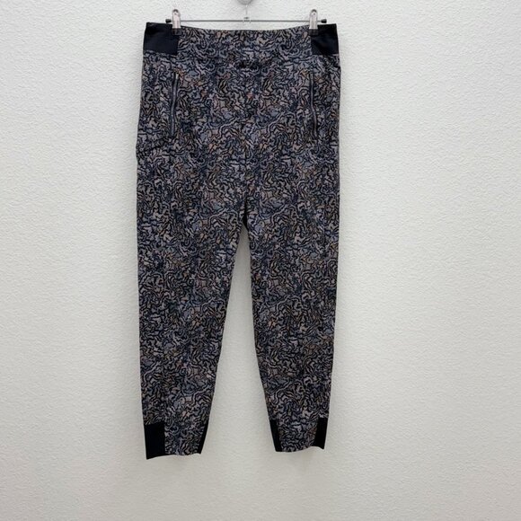 Athleta Trekkie North Printed Jogger Nylon Stretch Outdoor Pants Womens size 10 - Picture 1 of 8